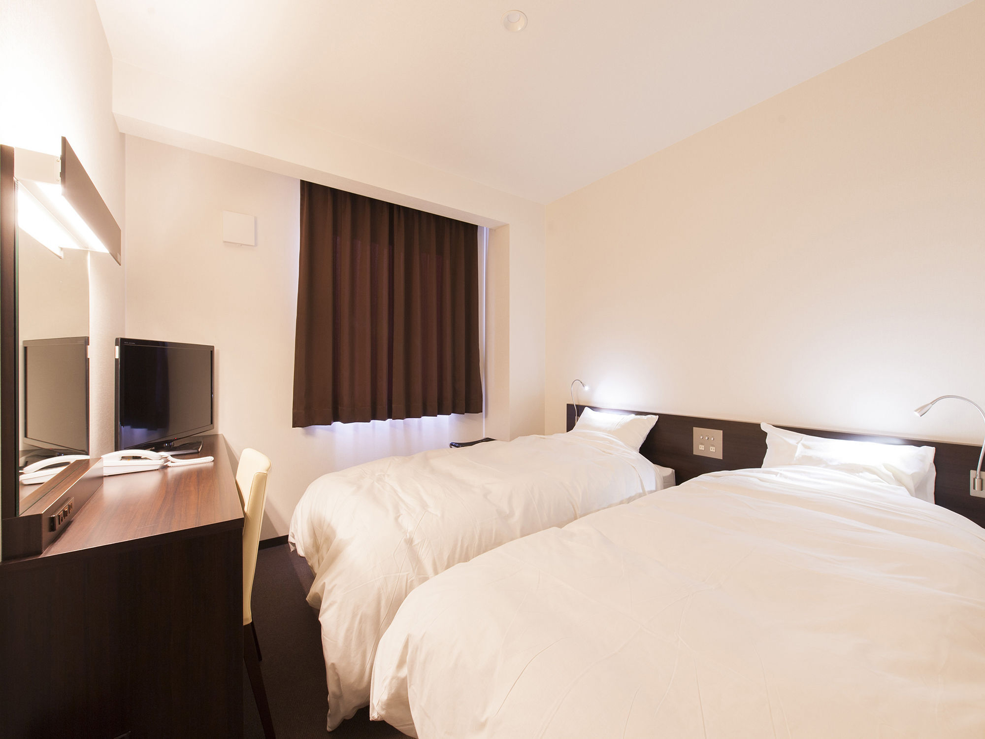 Hana Hotel Fukaya & Spa Exterior photo