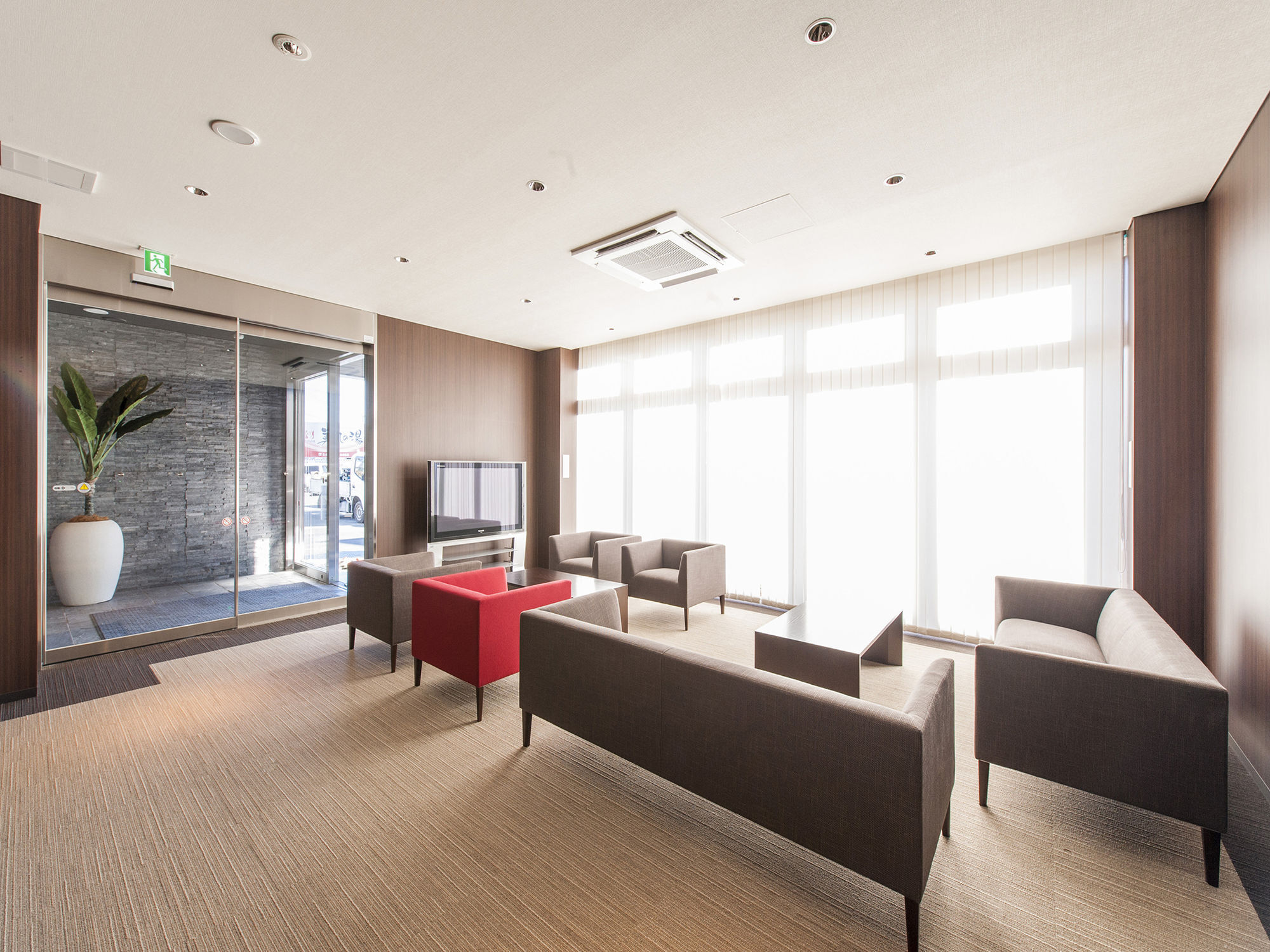 Hana Hotel Fukaya & Spa Exterior photo
